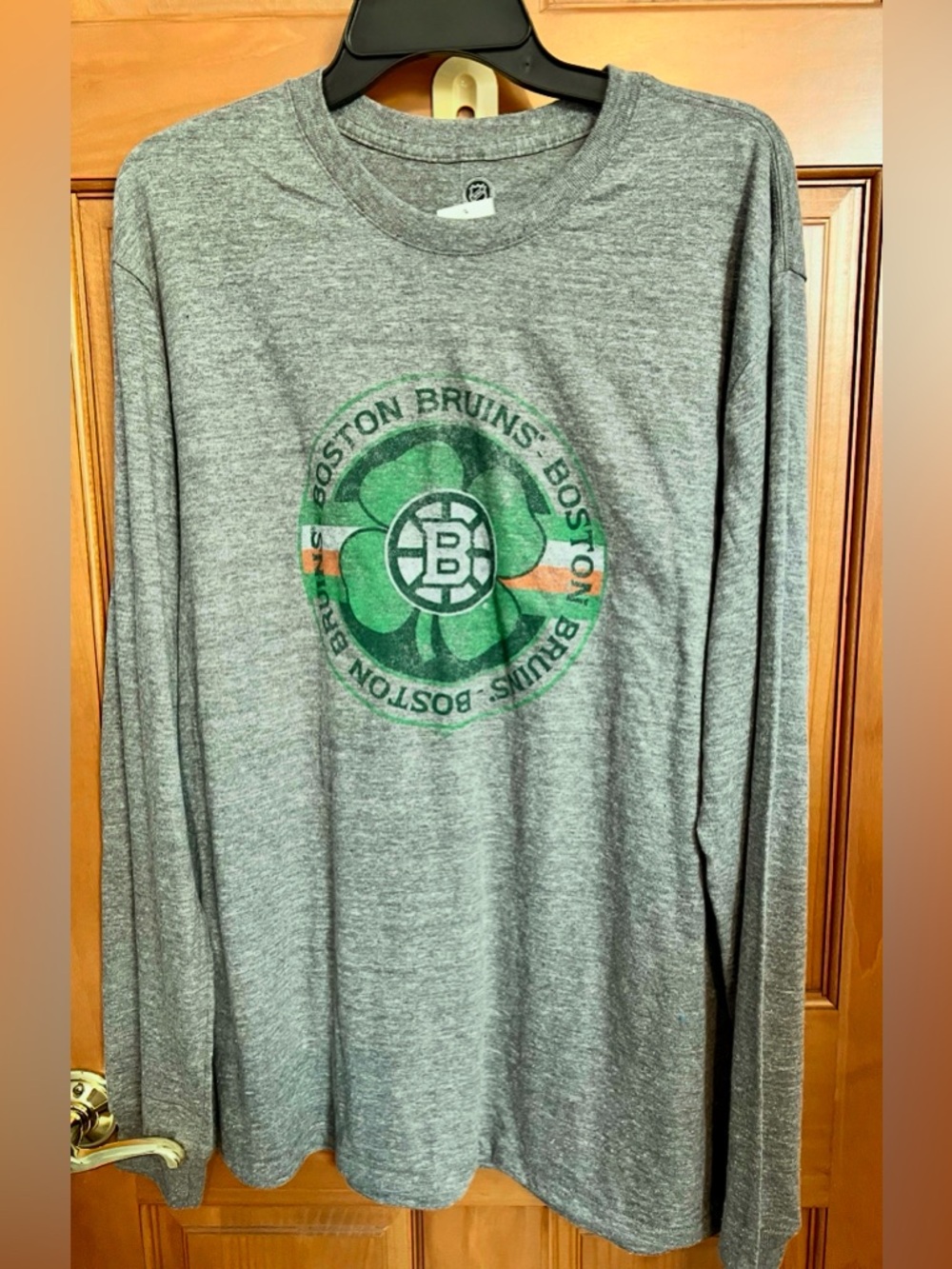 Boston Bruins NHL Long Sleeve Shirt With Clover Logo